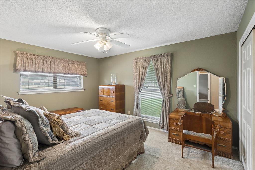 1401 Clover Hill Road Mansfield, TX 76063 - Photo 20 of 25