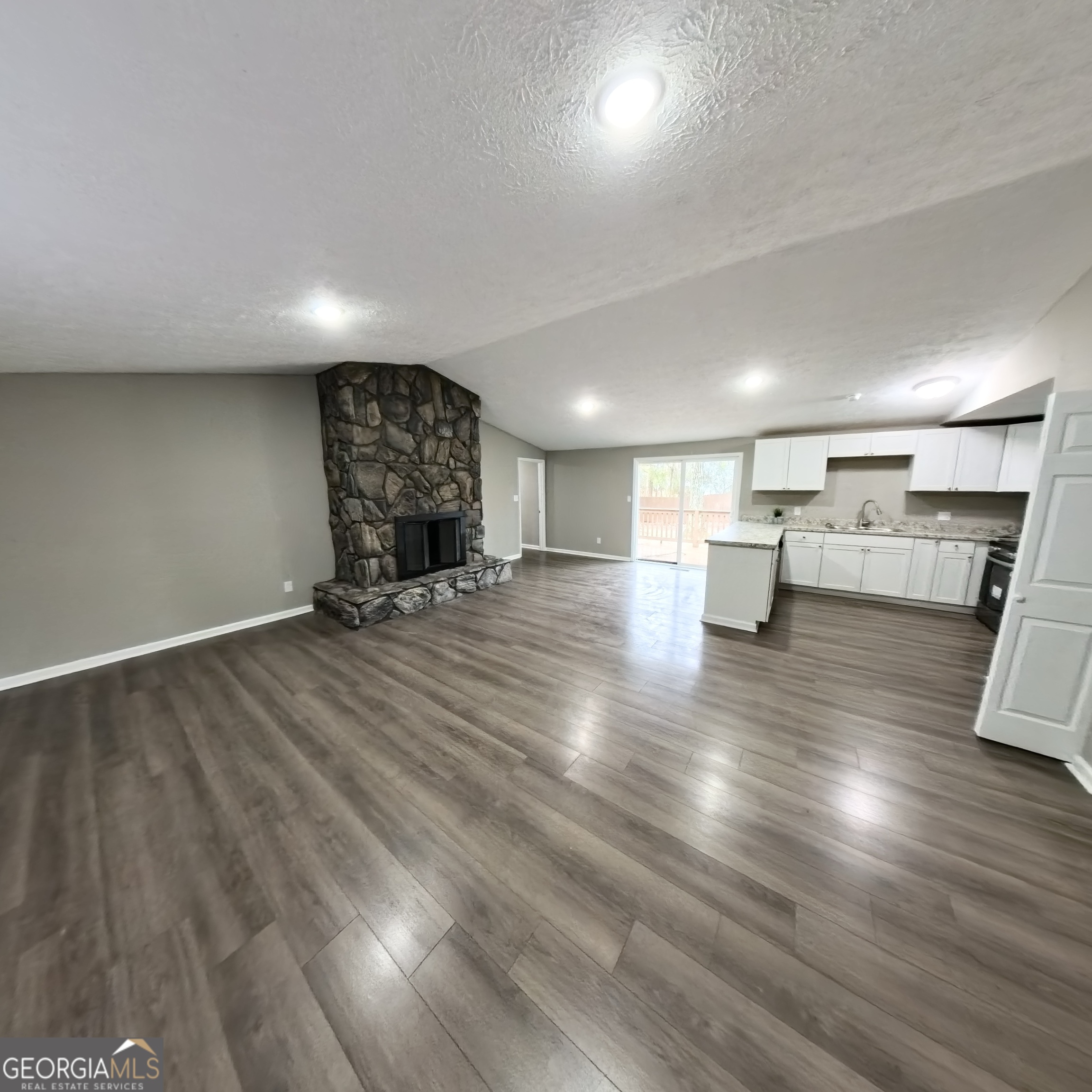 575 Vincent Drive Athens, GA 30607 - Photo 2 of 22