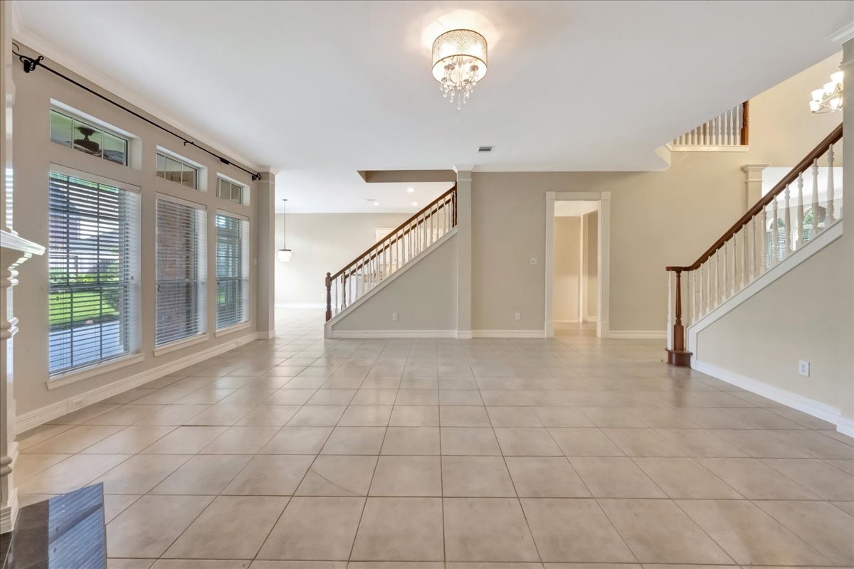 15511 Turtle Oak Court Houston, TX 77059 - Photo 28 of 50 a view of an entryway with a window