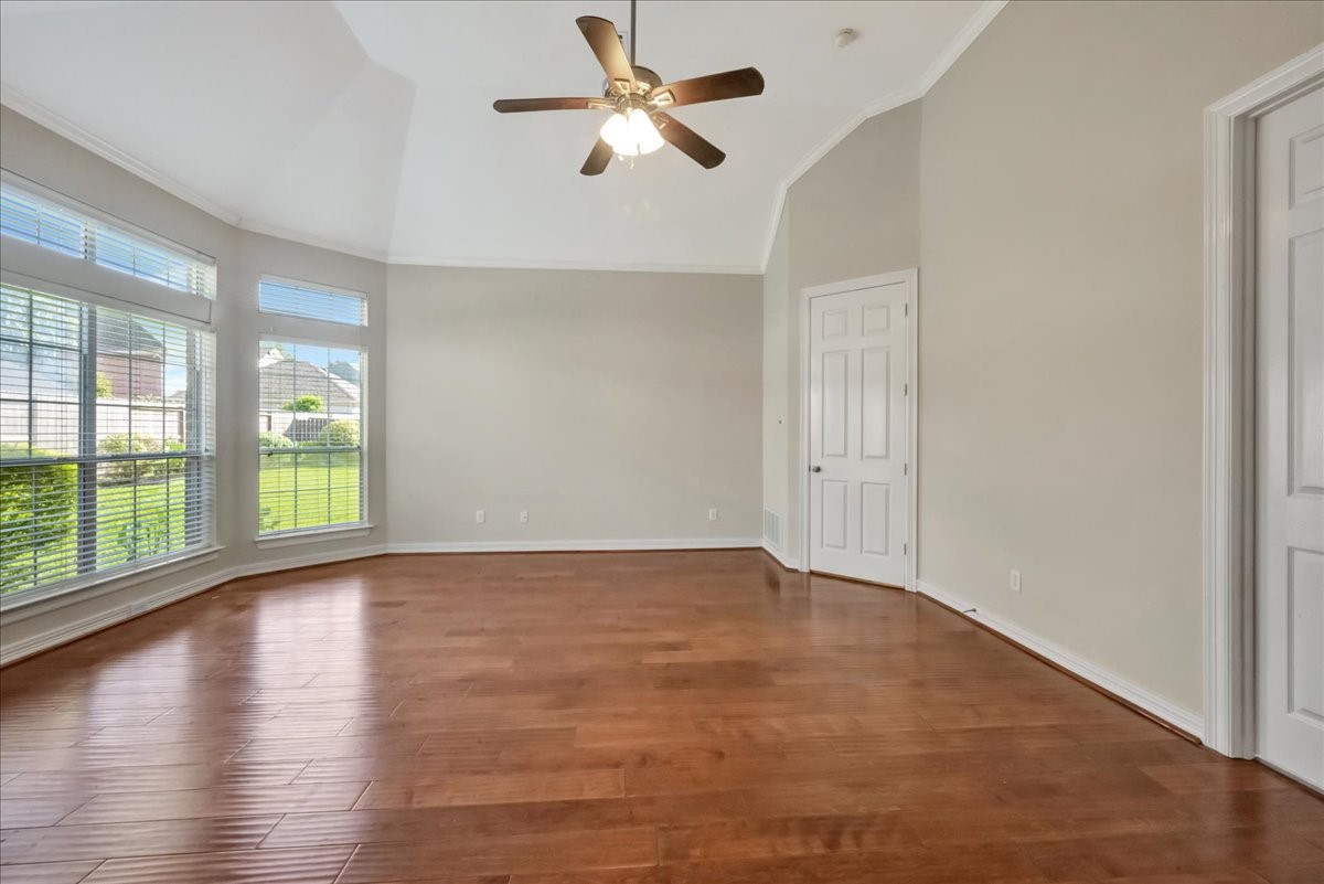 15511 Turtle Oak Court Houston, TX 77059 - Photo 31 of 50