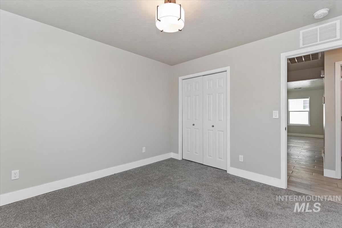 4323 Bainbridge Street Caldwell, ID 83607 - Photo 14 of 50