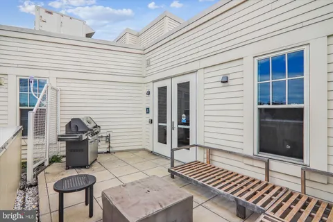 $1,850 | 6803 Cameron Drive Northwest, Unit 1, Washington, DC 20012