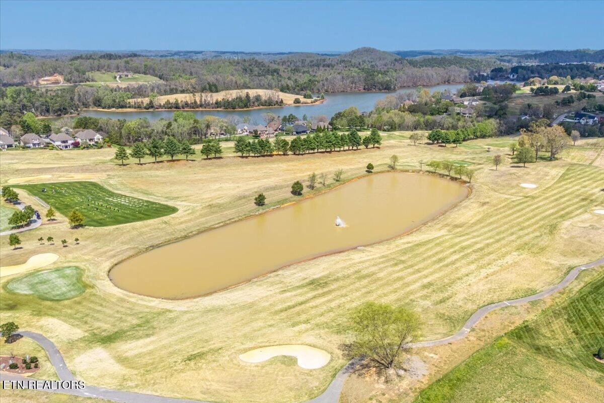 535 Rarity Bay Parkway, Unit D301 Vonore, TN 37885 - Photo 15 of 33