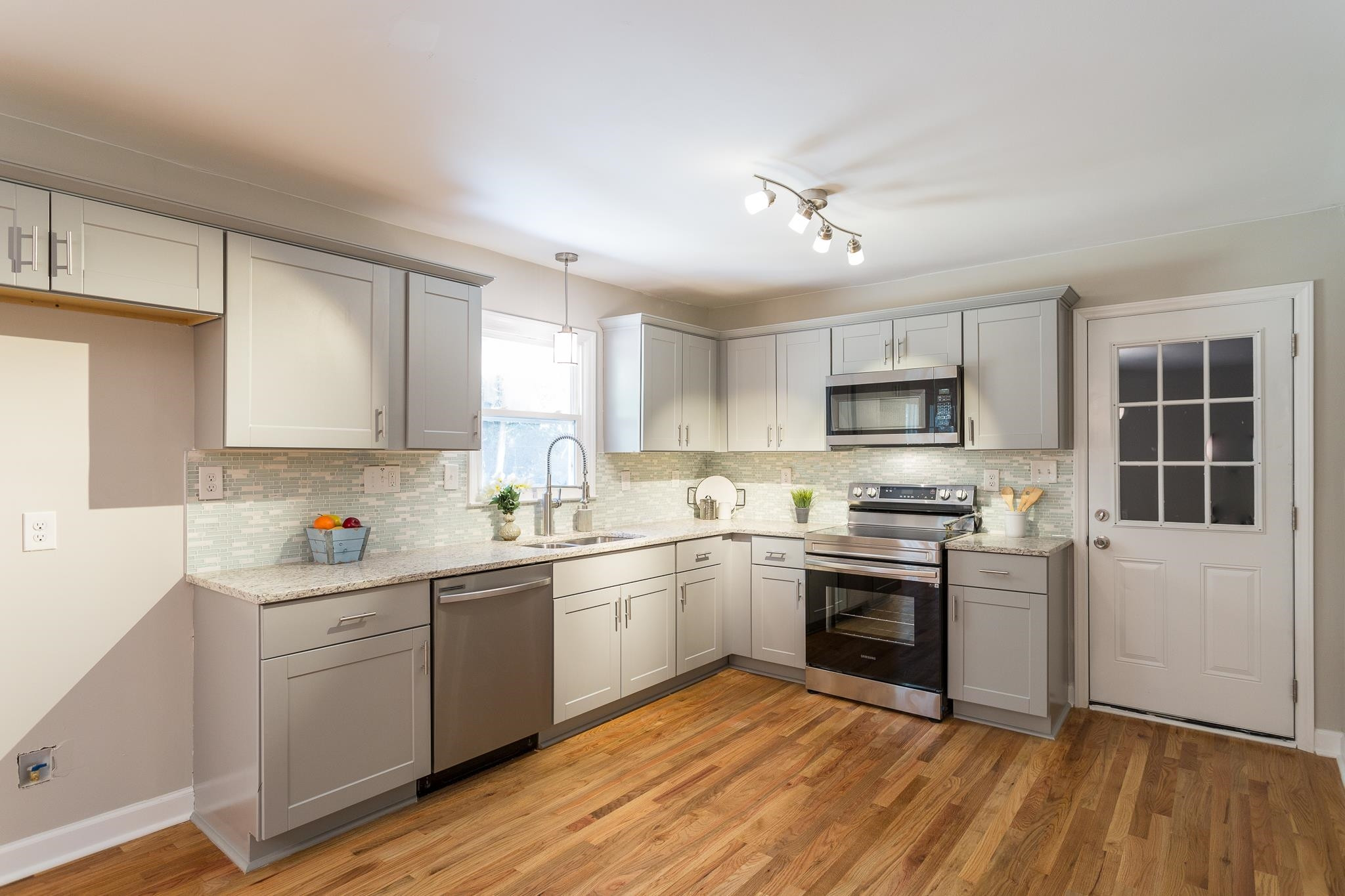4809 Pearl Road Raleigh, NC 27610 - Photo 10 of 34 Photo 10