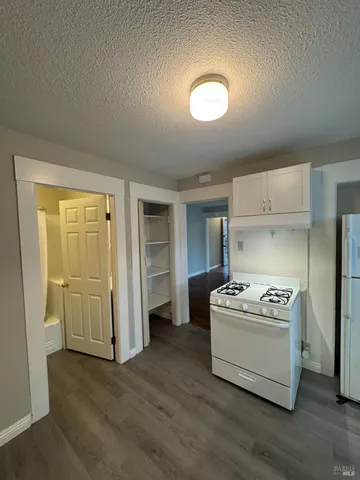 $1,500 | 714 Carolina Street, Vallejo, CA 94590