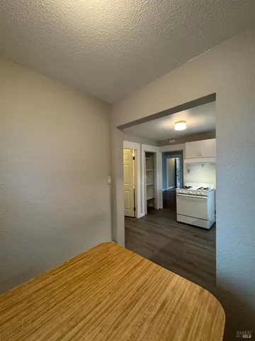 $1,500 | 714 Carolina Street, Vallejo, CA 94590