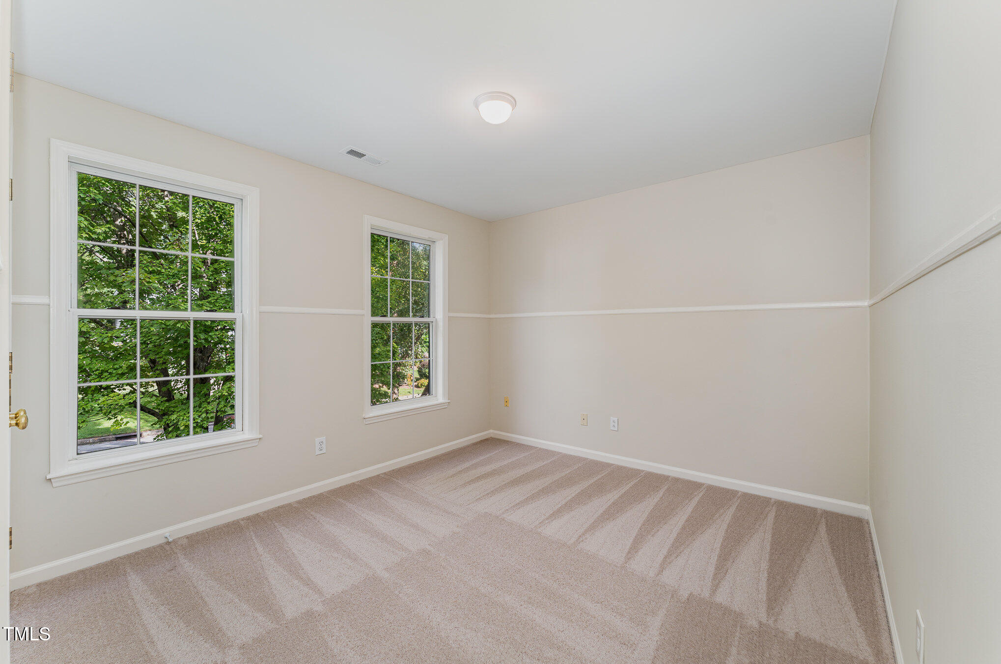 9249 Miranda Drive Raleigh, NC 27617 - Photo 23 of 26 022_a7402563-edit