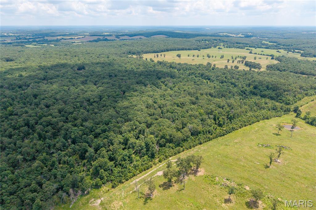 2 Keepsake Road Lebanon, MO 65536 - Photo 6 of 25
