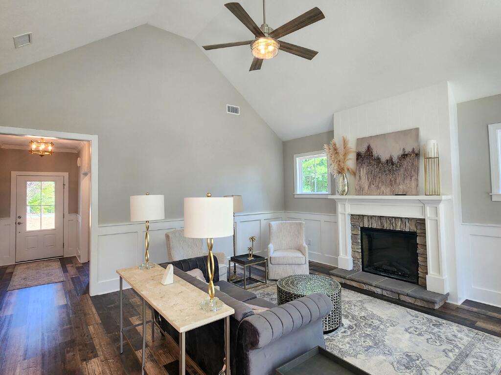 222 Louisa Lane McCormick, SC 29835 - Photo 8 of 42 8