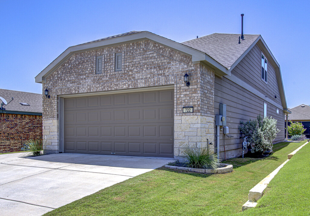 722 Kitty Hawk Road Georgetown, TX 78633 - Photo 1 of 1 Gallery Image 1