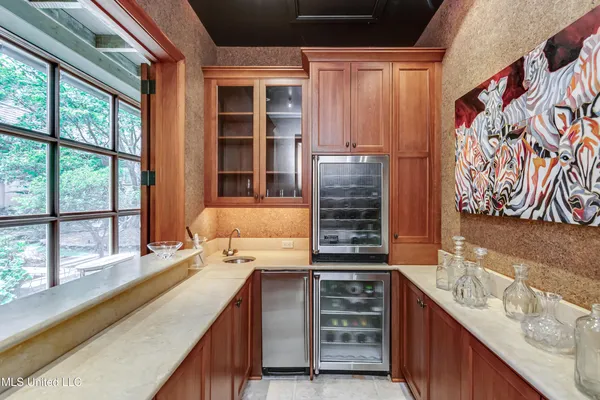 $2,150,000 | 20 Waterstone Place, Jackson, MS 39211