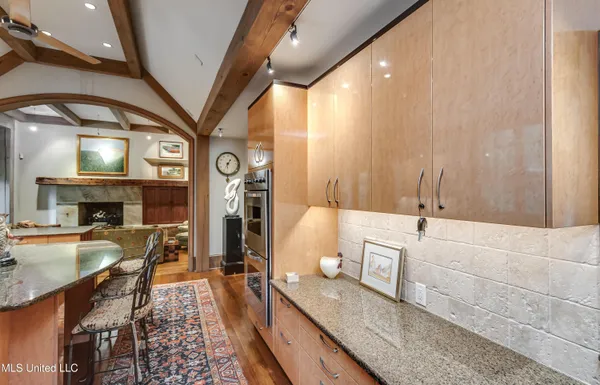 $2,150,000 | 20 Waterstone Place, Jackson, MS 39211