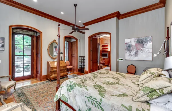 $2,150,000 | 20 Waterstone Place, Jackson, MS 39211