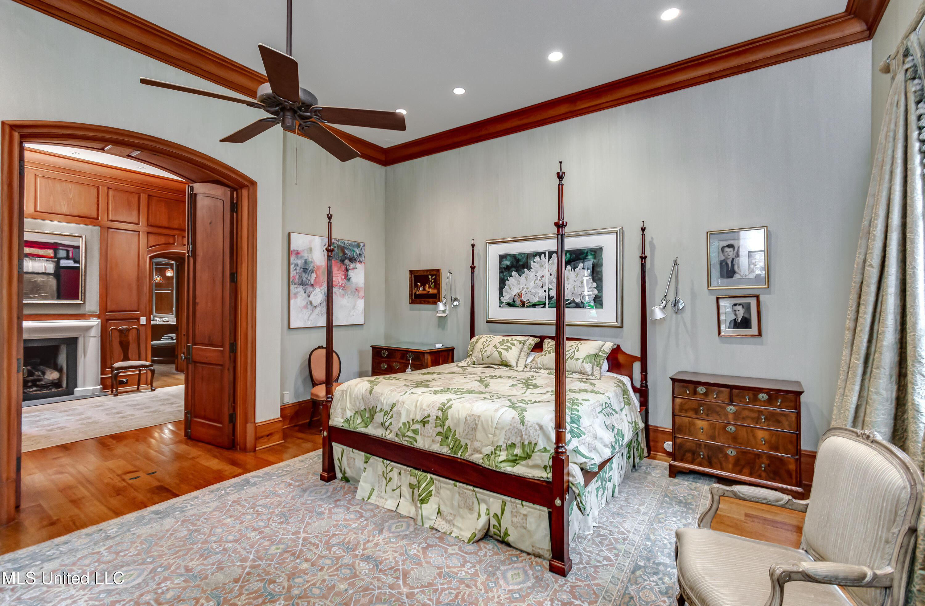 20 Waterstone Place Jackson, MS 39211 - Photo 41 of 82 Primary with a peek into the study