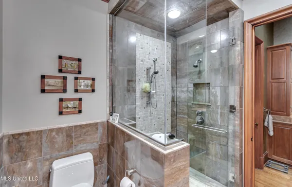 $2,150,000 | 20 Waterstone Place, Jackson, MS 39211