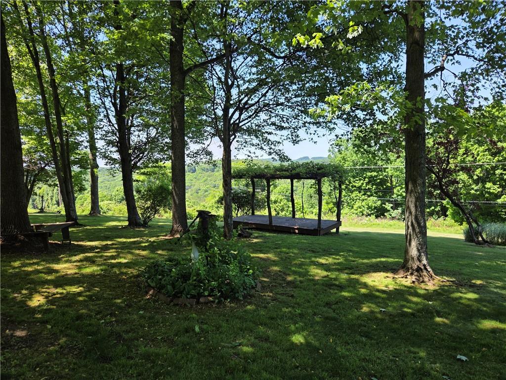 4075 Ridge Road Aliquippa, PA 15001 - Photo 32 of 38
