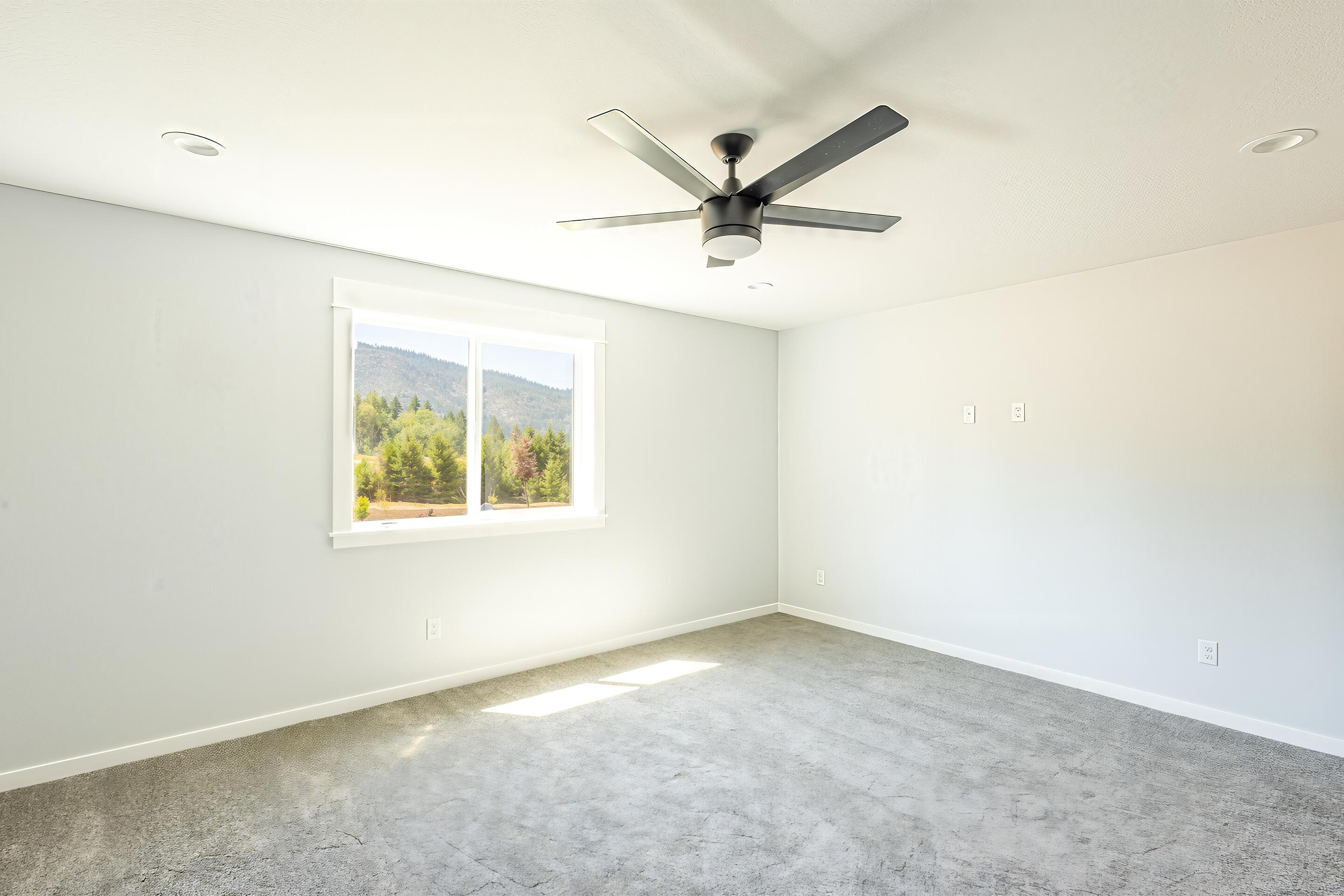 1154 Cascade Loop, Unit 7 Cave Junction, OR 97523 - Photo 13 of 35 Primary
