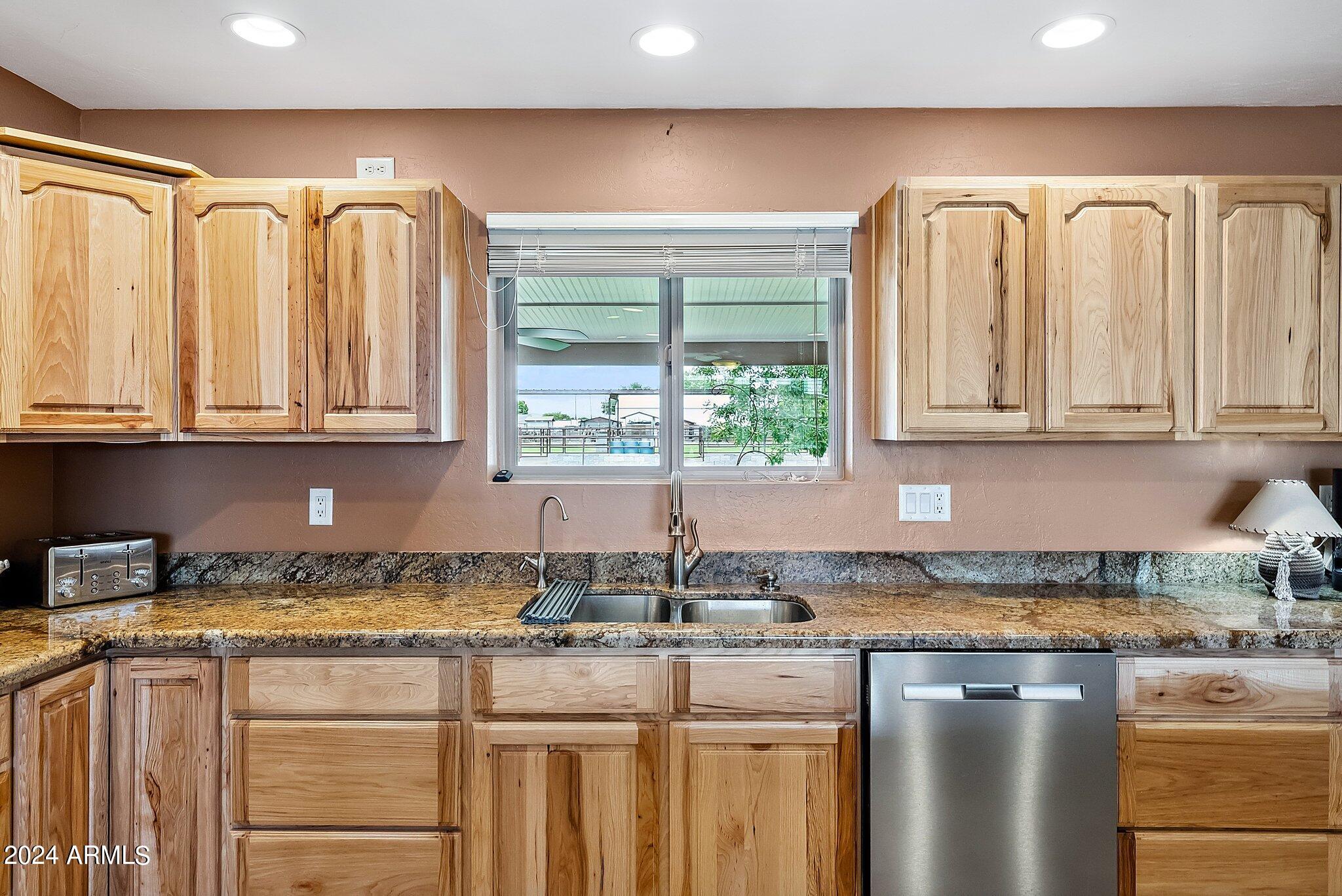 3744 West Wescott Drive Glendale, AZ 85308 - Photo 13 of 42 20-web-or-mls-A7S01688