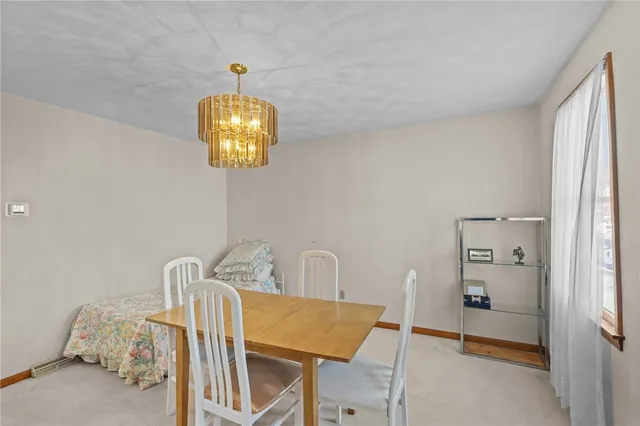 $699,900 | 10 Arrowhead Way, Warwick, RI 02886