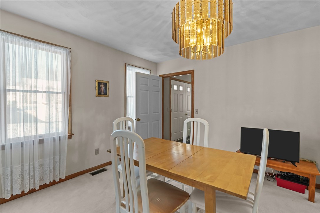 10 Arrowhead Way Warwick, RI 02886 - Photo 19 of 40