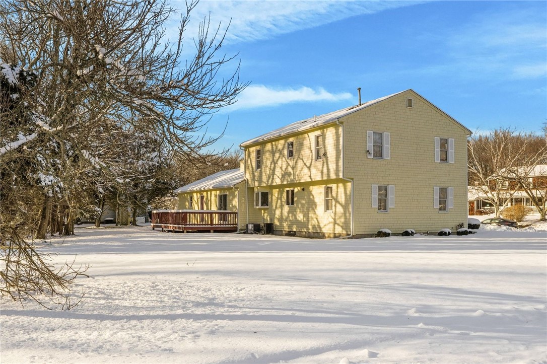 10 Arrowhead Way Warwick, RI 02886 - Photo 3 of 40