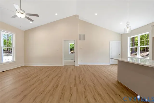 $319,900 | 162 Tradewind Crossing, Bracey, VA 23919