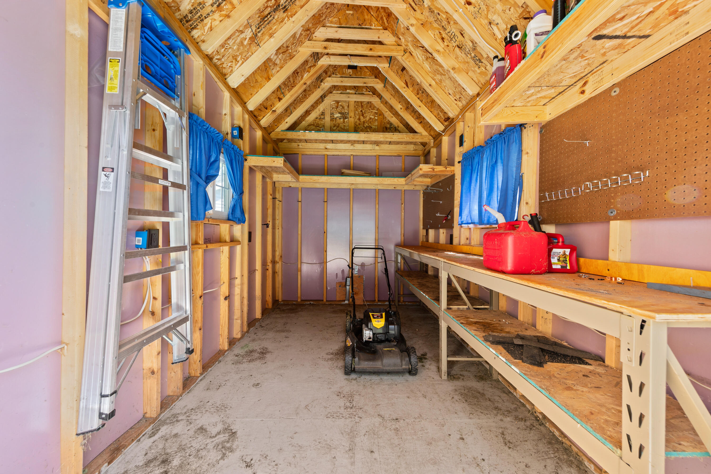 1538 3rd Street Delafield, WI 53018 - Photo 23 of 50 Interior Shed