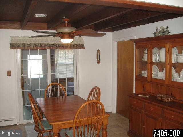 6141 Hickory Road Stewartstown, PA 17363 - Photo 5 of 25 Gallery Image 5