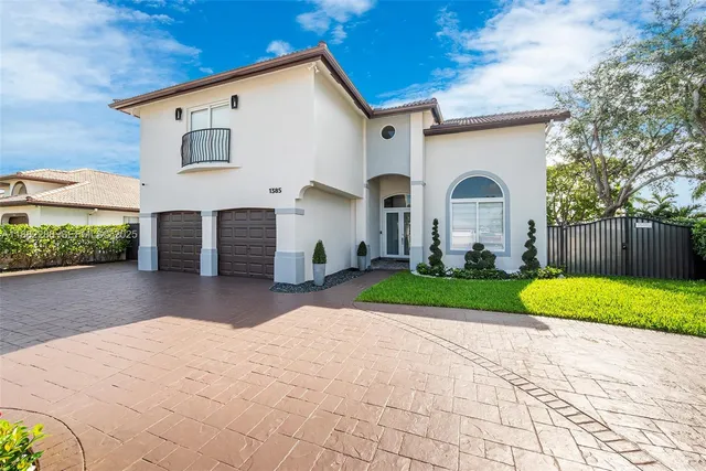 $1,199,000 | 1385 Southwest 143rd Court, Miami, FL 33184