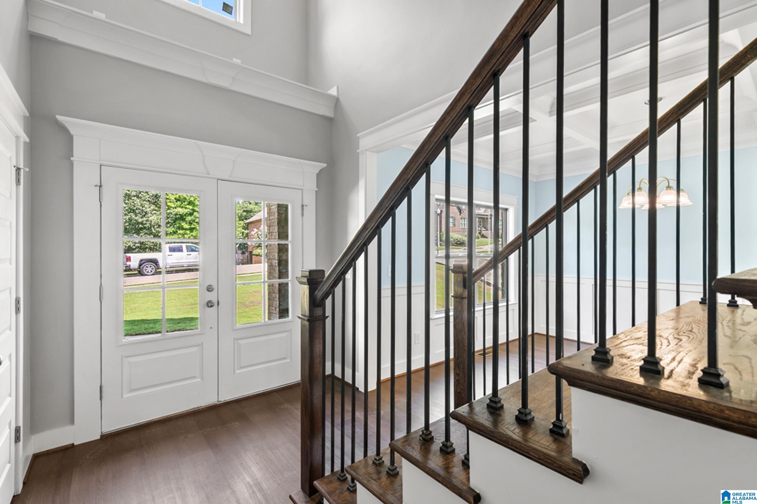 1077 Grande View Pass Alabaster, AL 35114 - Photo 2 of 58