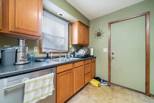 $240,000 | 10124 Asbury Lane, Machesney Park, IL 61115