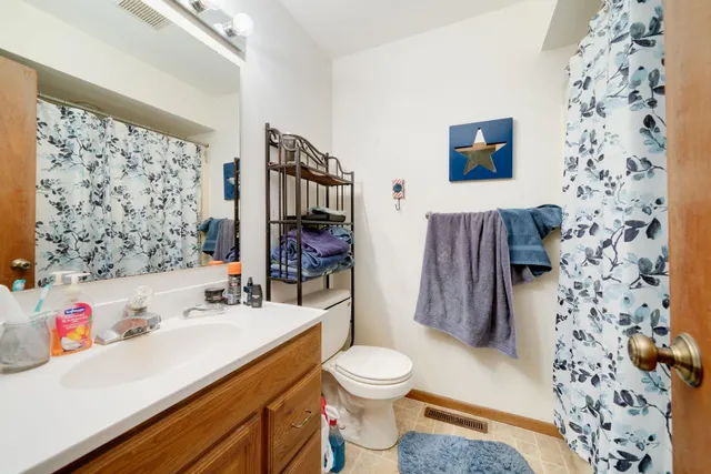 $240,000 | 10124 Asbury Lane, Machesney Park, IL 61115