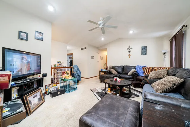 $240,000 | 10124 Asbury Lane, Machesney Park, IL 61115