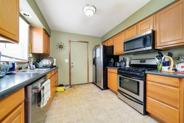 $240,000 | 10124 Asbury Lane, Machesney Park, IL 61115