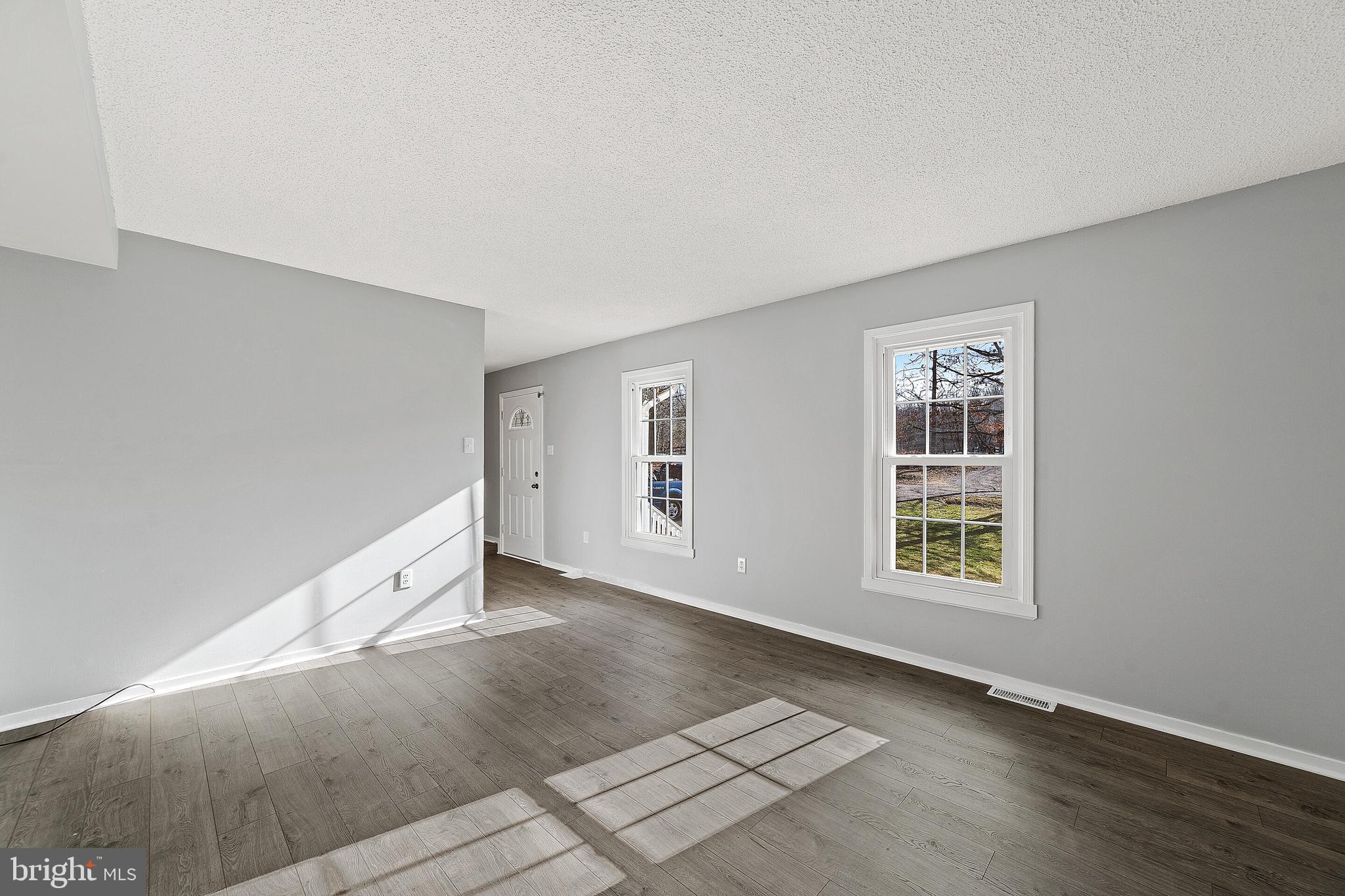 14553 Thickett Ridge Lane Rixeyville, VA 22737 - Photo 4 of 33 Gallery Image 4