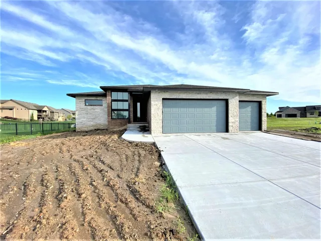 $505,000 | 13906 East Willowgreen Street, Wichita, KS 67230