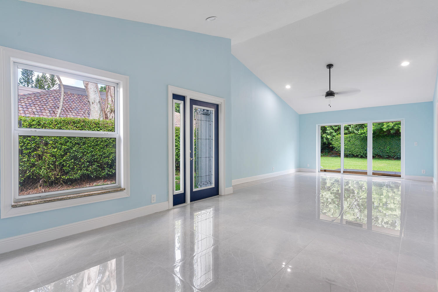 9767 Erica Court Boca Raton, FL 33496 - Photo 10 of 24 9767 Erica Ct-large-007-007-Justin Lawre