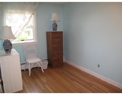11 Alice Road Randolph, MA 02368 - Photo 13 of 26 Gallery Image 13