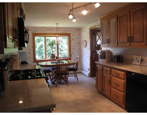 11 Alice Road Randolph, MA 02368 - Photo 4 of 26 Gallery Image 4