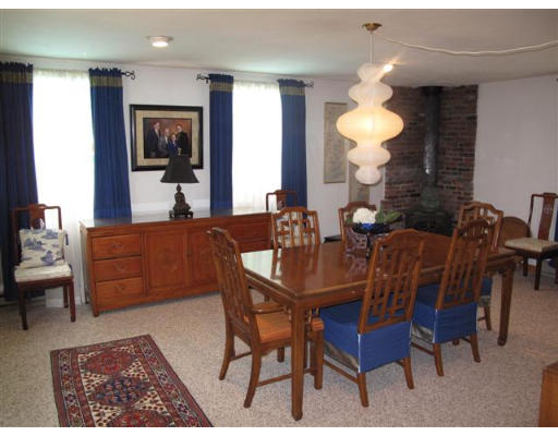 11 Alice Road Randolph, MA 02368 - Photo 8 of 26 Gallery Image 8