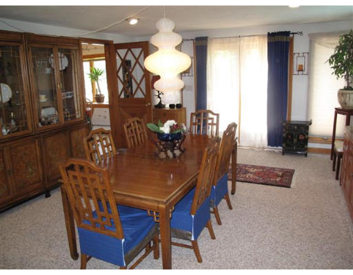 11 Alice Road Randolph, MA 02368 - Photo 9 of 26 Gallery Image 9