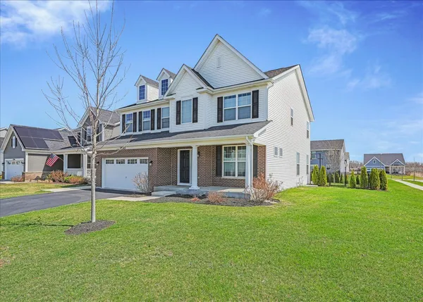 $3,500 | 15312 South Sawgrass Circle, Plainfield, IL 60544