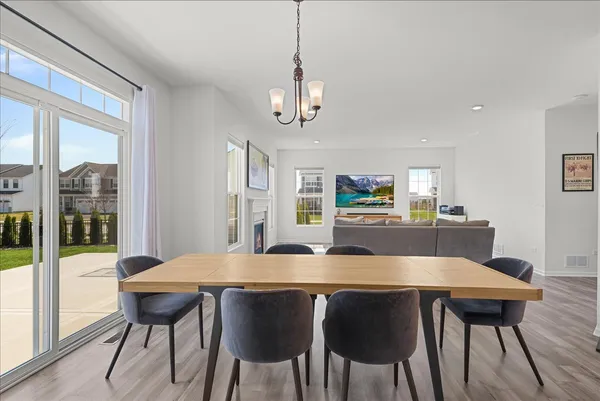 $3,500 | 15312 South Sawgrass Circle, Plainfield, IL 60544