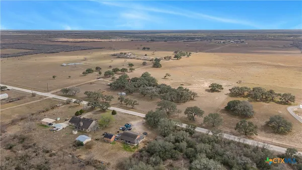 $350,000 | 60 Ewing Road, Goliad, TX 77963