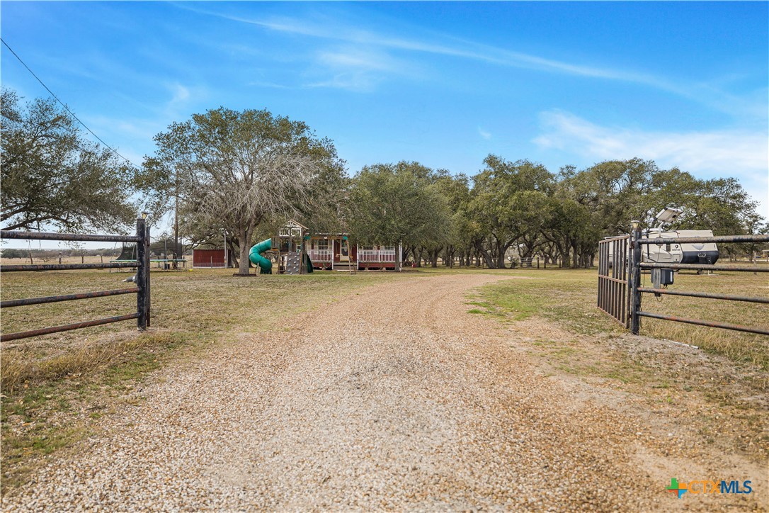 60 Ewing Road Goliad, TX 77963 - Photo 32 of 39