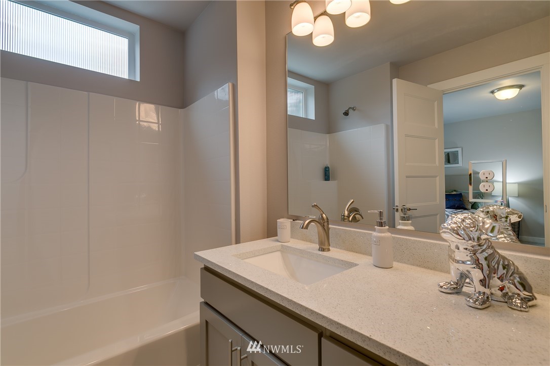 1225 Filbert Road, Unit E2 Lynnwood, WA 98036 - Photo 20 of 25