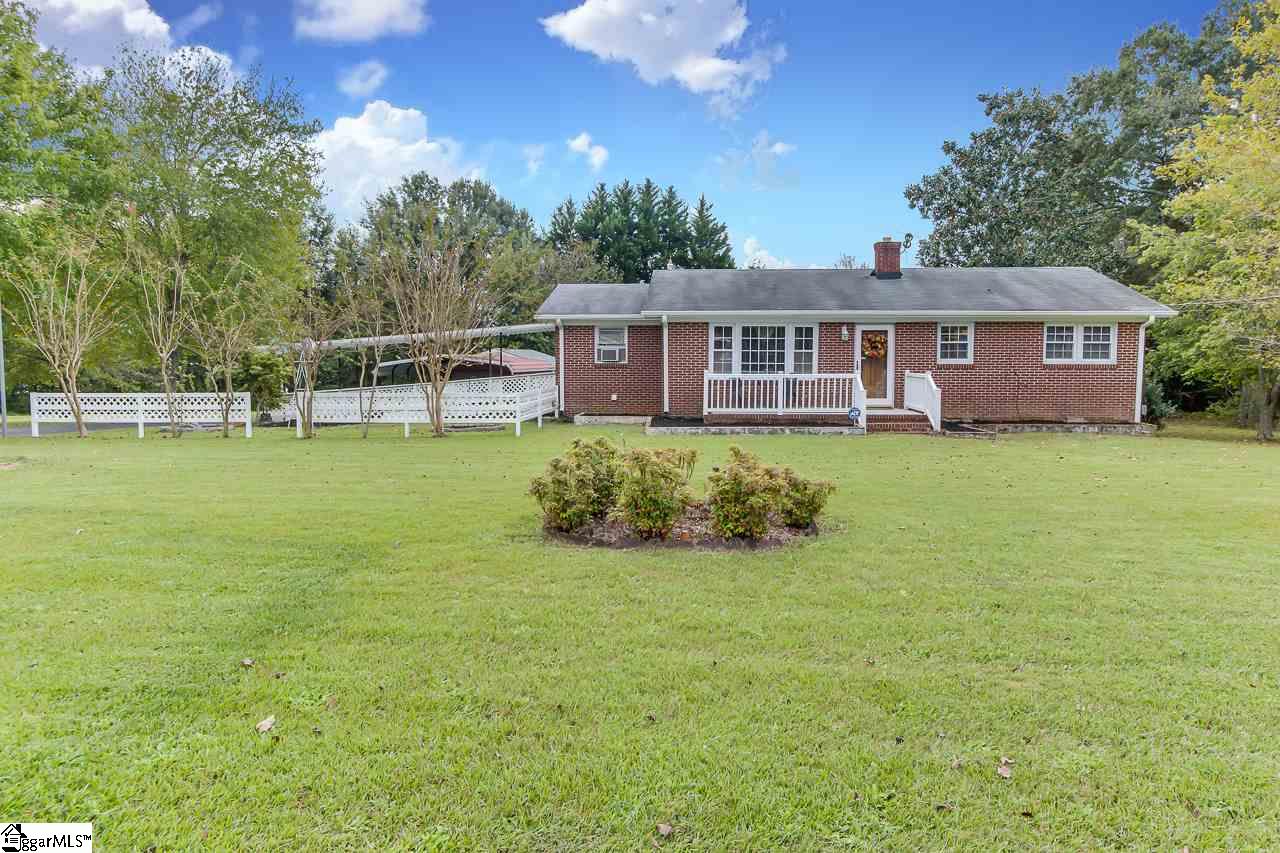 9 Piney Road Greenville, SC 29611 - Photo 2 of 35 Gallery Image 2