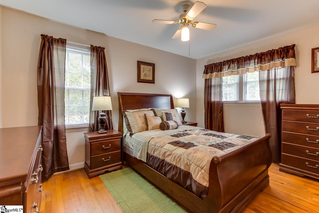 9 Piney Road Greenville, SC 29611 - Photo 24 of 35 Gallery Image 24