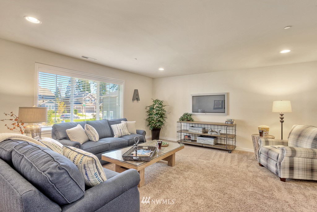 20115 126th Avenue Northeast, Unit 19 Bothell, WA 98011 - Photo 22 of 24 Gallery Image 22