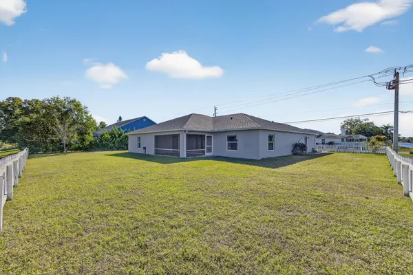$570,000 | 2501 Southeast Mariposa Avenue, Port St. Lucie, FL 34952